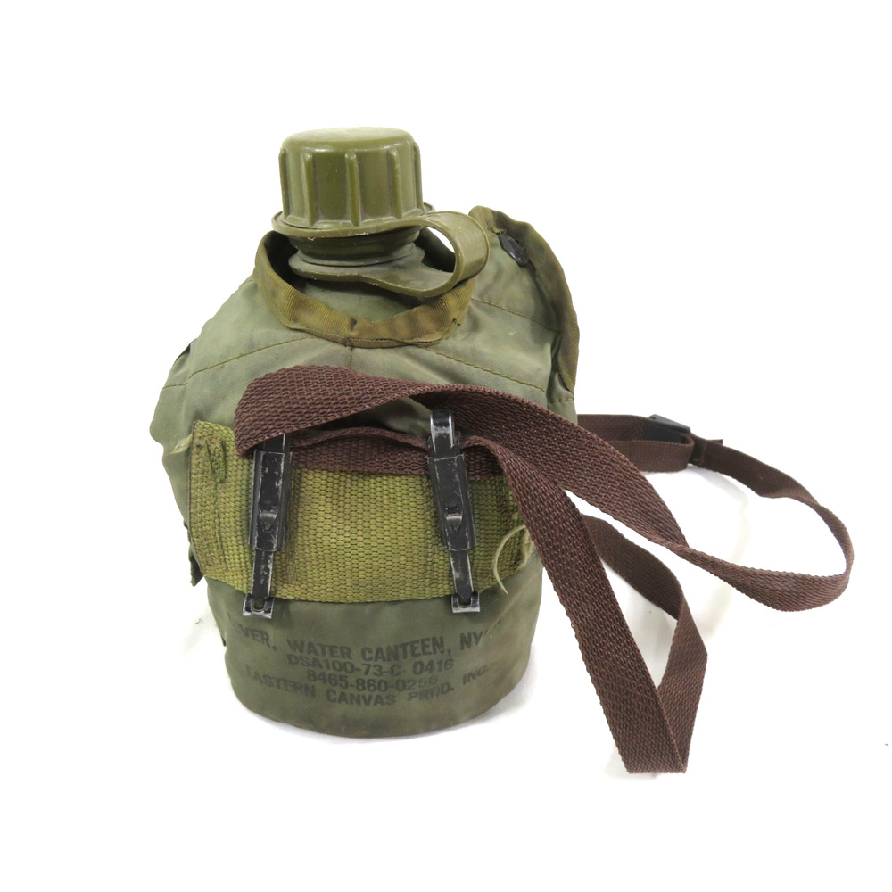 Vitenam Era Military Water Canteen OD Green Shoulder Strap 10x6x4 Vintage